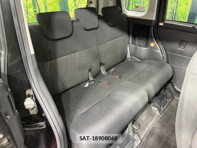 Toyota TANK 2018-02 7879847-8