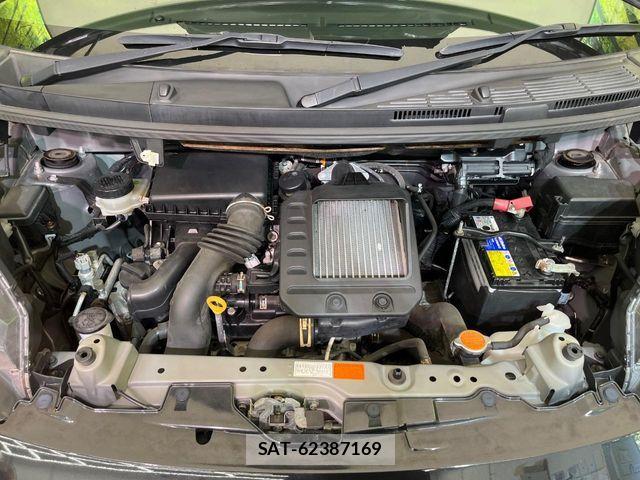 Toyota TANK 2017-01 7964040-17