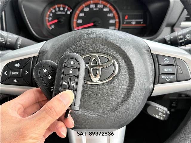 Toyota TANK 2019-05 7964039-17