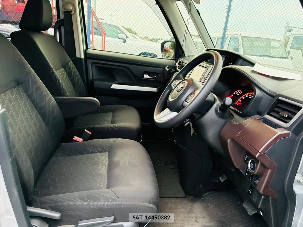 Toyota TANK 2019-07 7933411-11