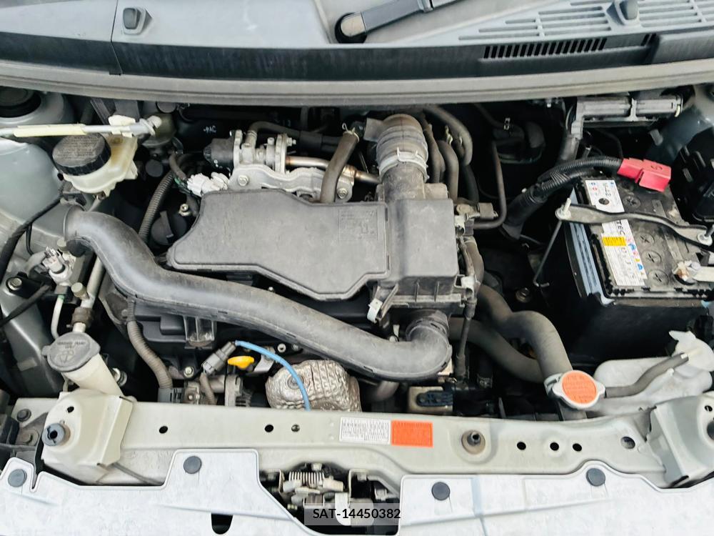 Toyota TANK 2019-07 7933411-37