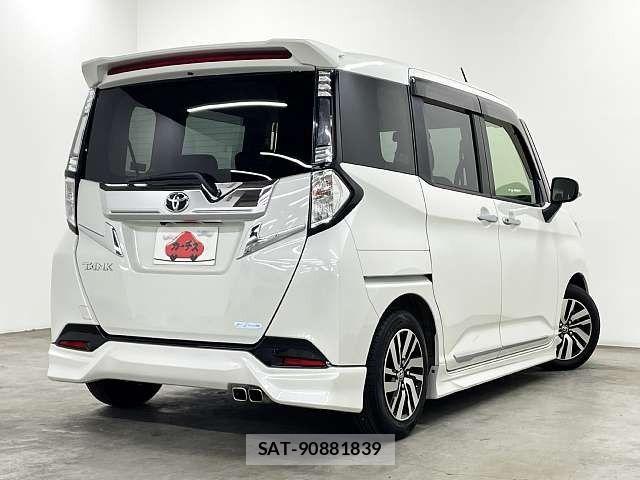 Toyota TANK 2017-06 7981246-2