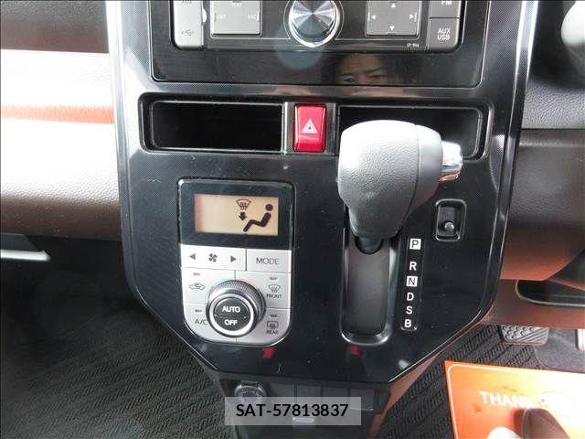 Toyota TANK 2017-03 7981248-11