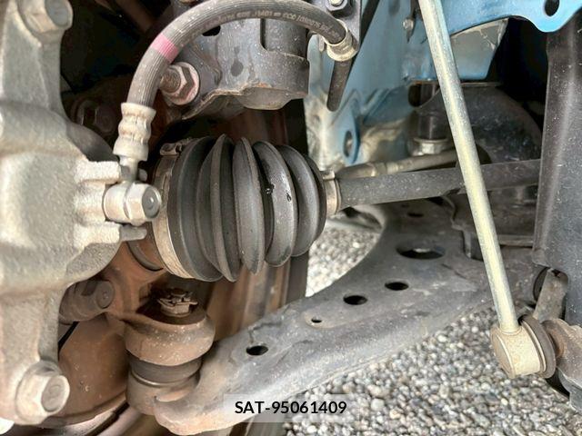 Toyota TANK 2018-06 7981254-28