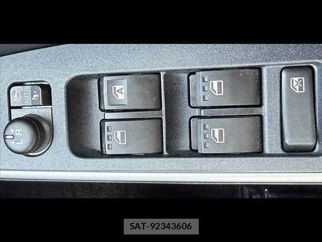 Toyota TANK 2017-12 8075846-29