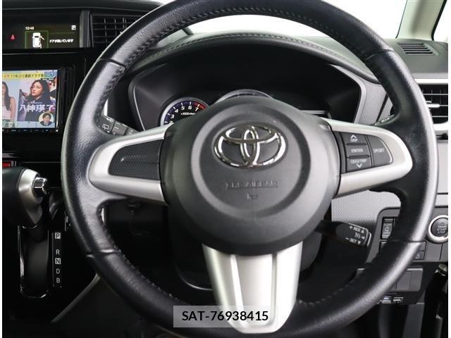 Toyota TANK 2017-01 8102206-8