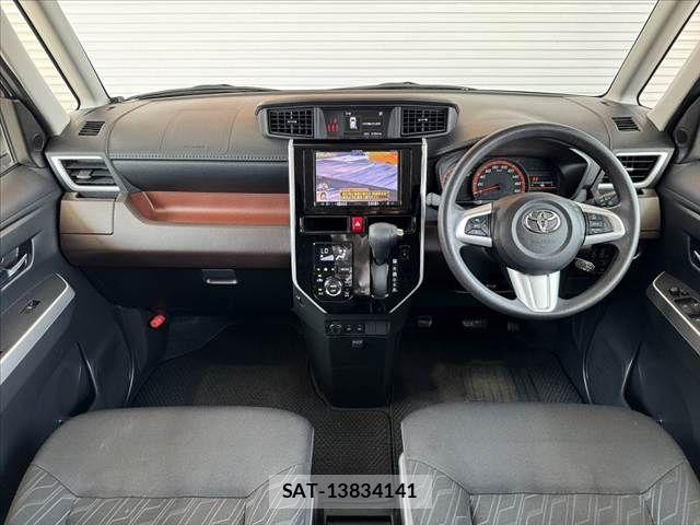 Toyota TANK 2019-06 8102204-1