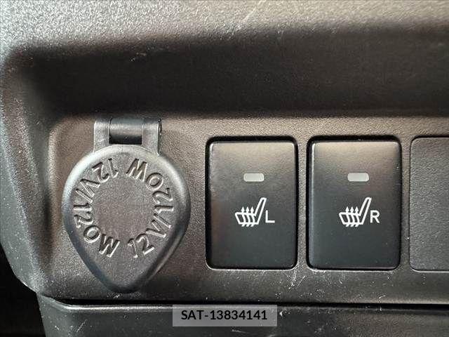 Toyota TANK 2019-06 8102204-26