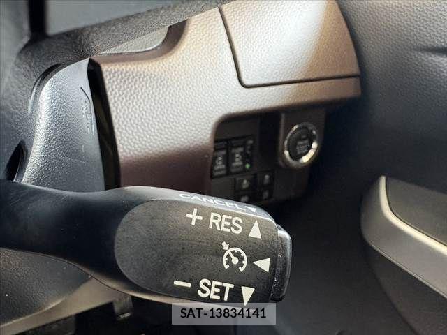 Toyota TANK 2019-06 8102204-29