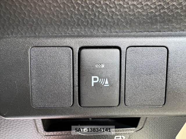 Toyota TANK 2019-06 8102204-5