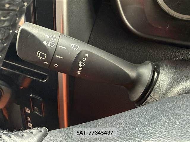 Toyota TANK 2018-09 8102200-25