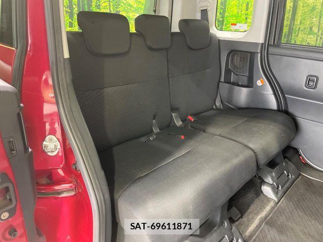 Toyota TANK 2017-08 8102208-9