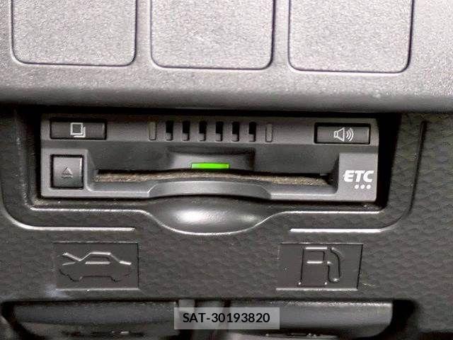Toyota TANK 2018-09 8146819-9
