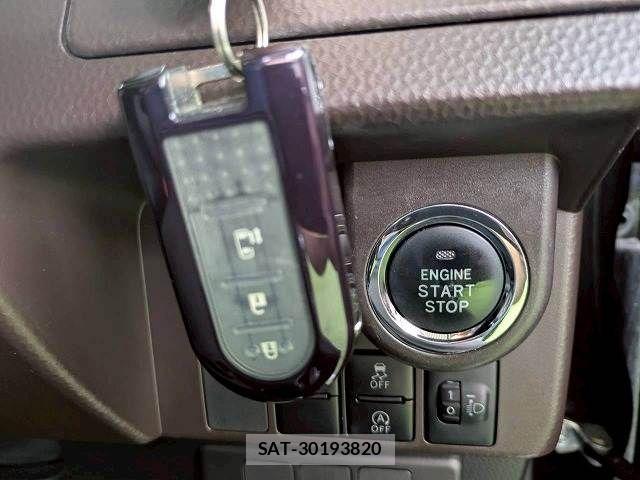 Toyota TANK 2018-09 8146819-10