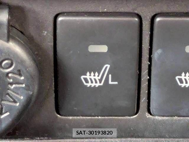 Toyota TANK 2018-09 8146819-4
