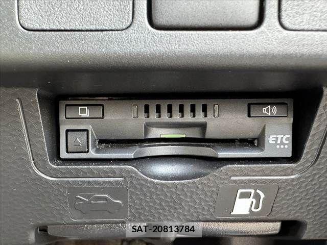 Toyota TANK 2019-09 8210550-4