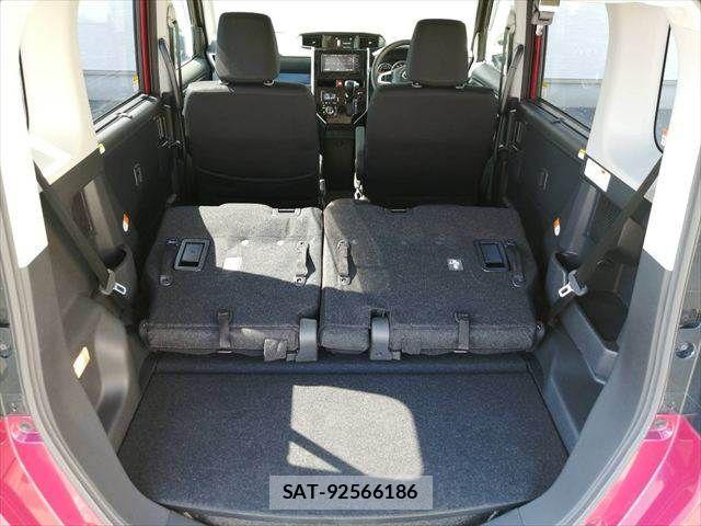 Toyota TANK 2020-06 8210558-9
