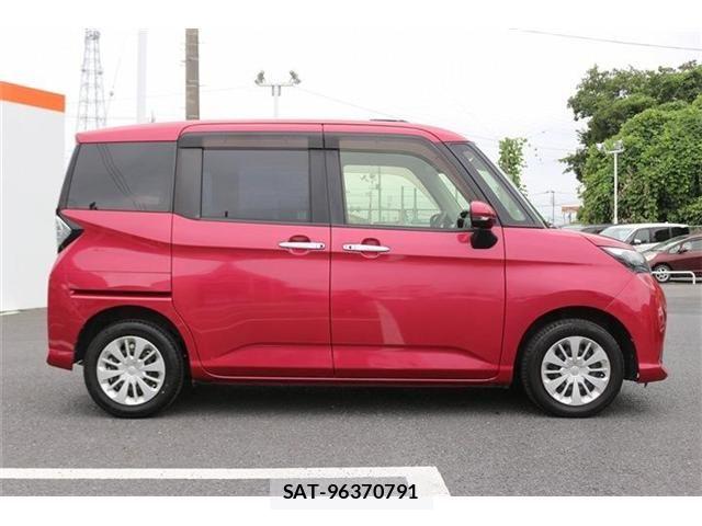 Toyota TANK 2017-09 8210560-3