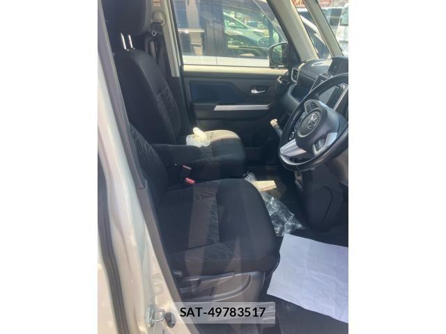 Toyota TANK 2018-09 8210562-9