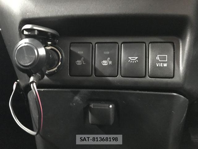 Toyota TANK 2017-07 8210554-16