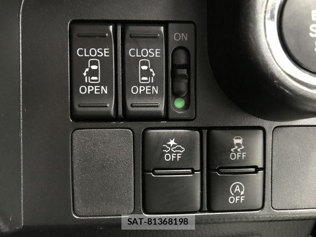 Toyota TANK 2017-07 8210554-19