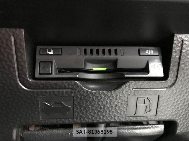 Toyota TANK 2017-07 8210554-21