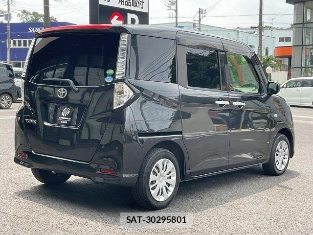 Toyota TANK 2019-07 8232049-2
