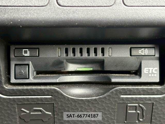 Toyota TANK 2017-11 8246882-8