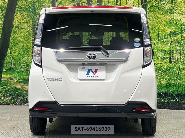 Toyota TANK 2017-09 8246881-14