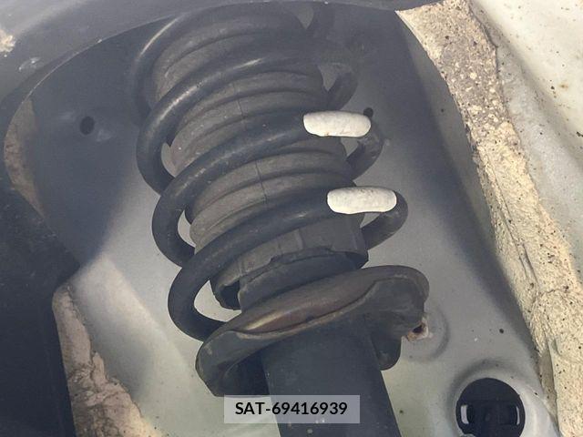 Toyota TANK 2017-09 8246881-19