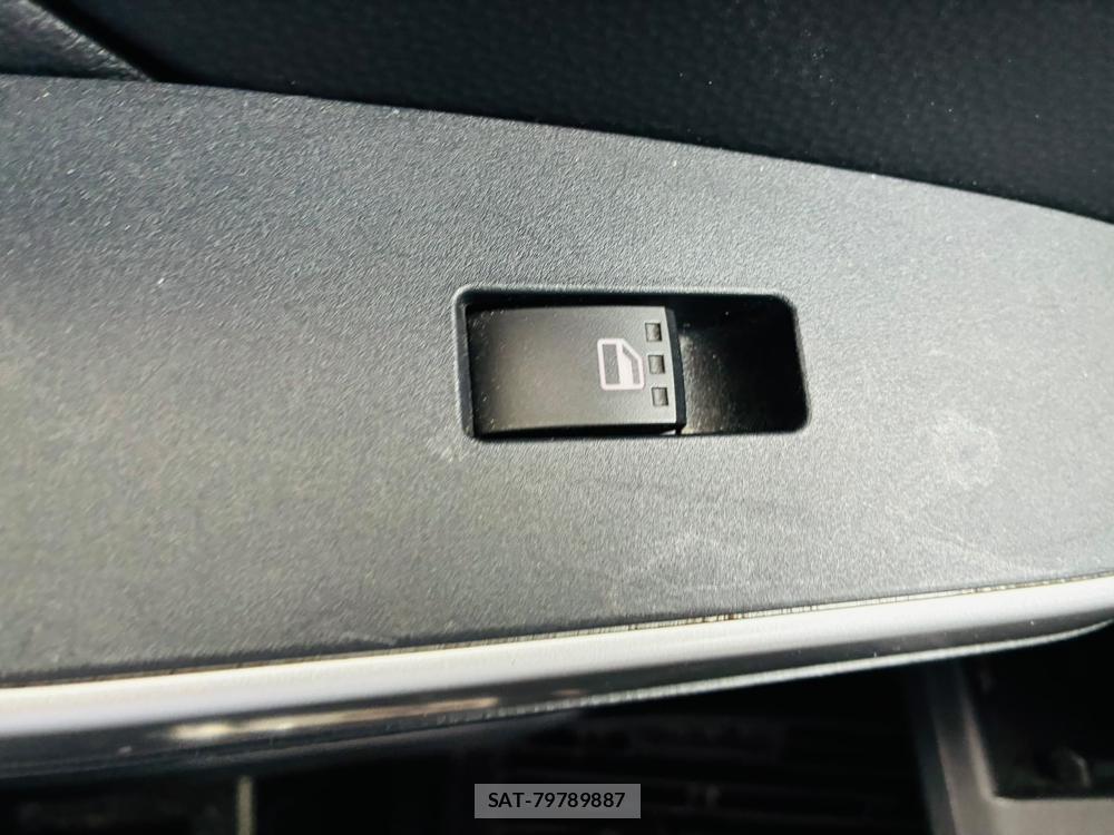 Toyota TANK 2019-07 8240818-23