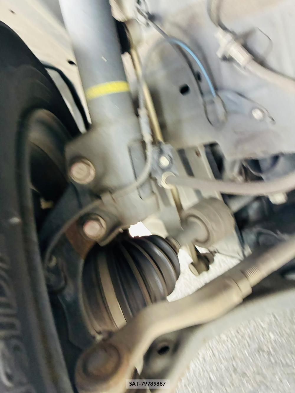 Toyota TANK 2019-07 8240818-34