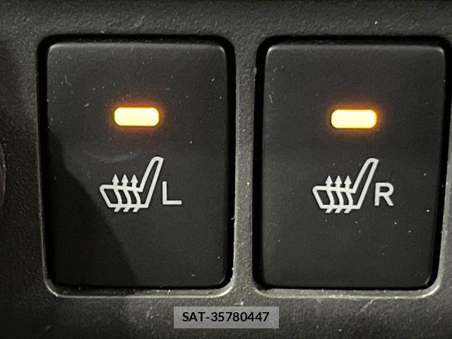 Toyota TANK 2019-07 8338128-6