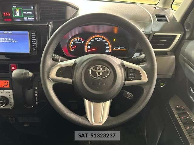 Toyota TANK 2018-01 8338126-9