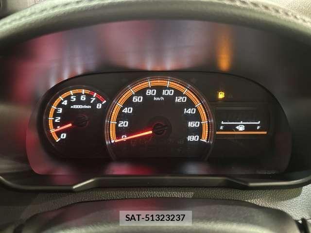 Toyota TANK 2018-01 8338126-10