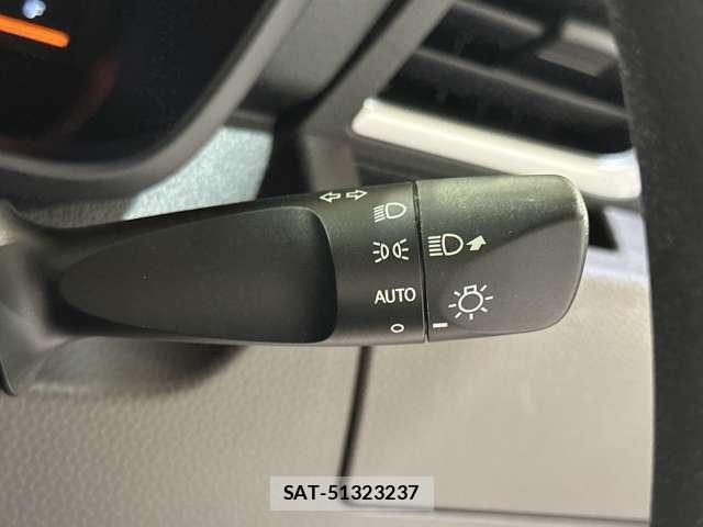 Toyota TANK 2018-01 8338126-11