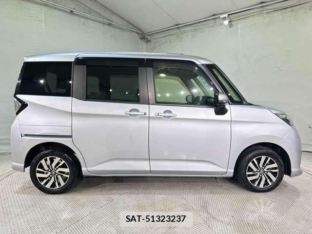 Toyota TANK 2018-01 8338126-3