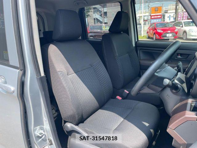 Toyota TANK 2019-01 8355711-9