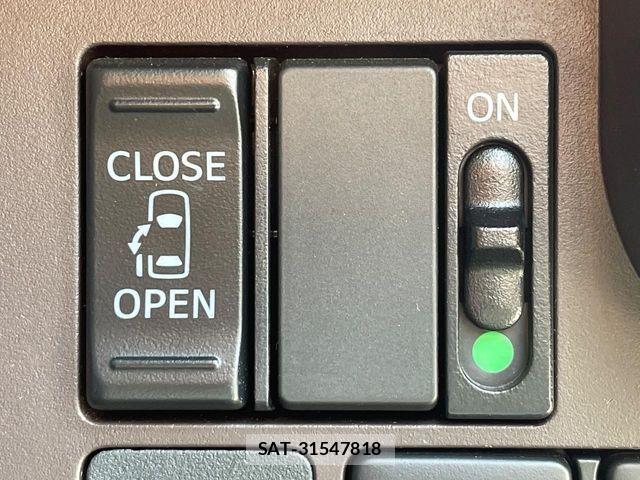 Toyota TANK 2019-01 8355711-7