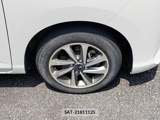 Toyota TANK 2019-09 8369174-29