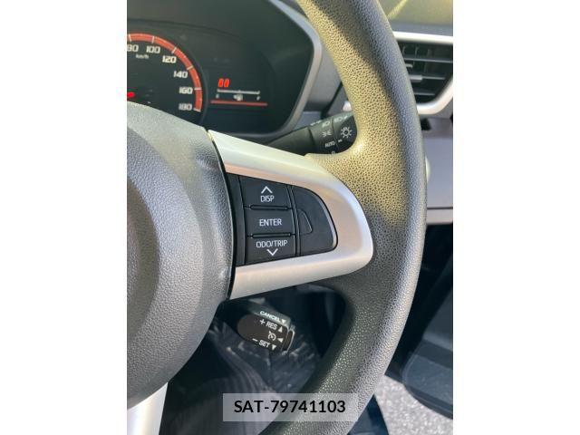 Toyota TANK 2018-06 8369186-14