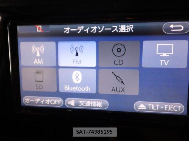 Toyota TANK 2017-09 8415304-16
