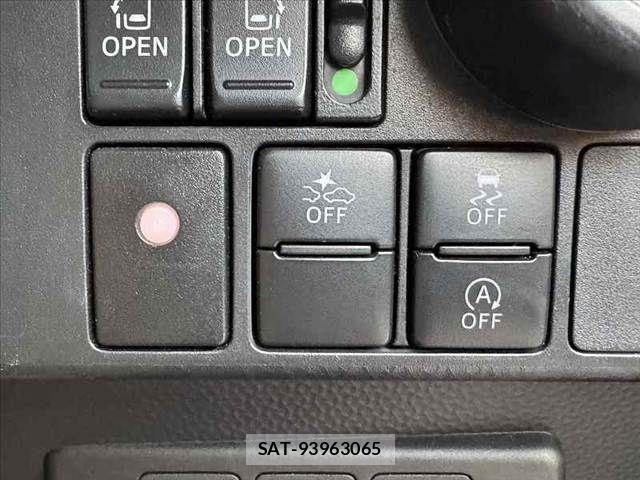 Toyota TANK 2018-07 8415307-24