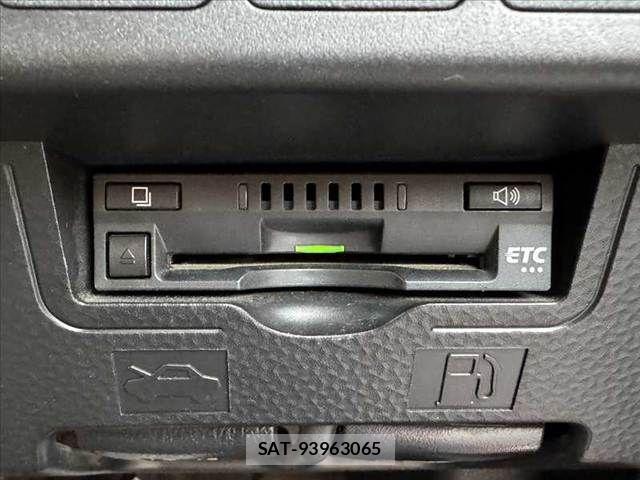 Toyota TANK 2018-07 8415307-4