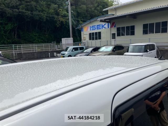 Toyota TANK 2018-02 8438960-10