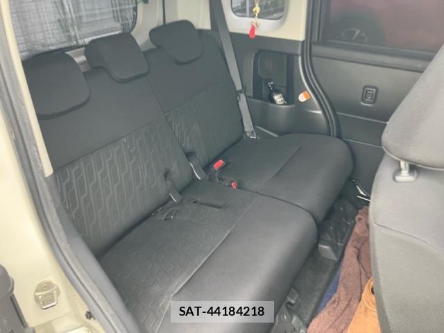 Toyota TANK 2018-02 8438960-12