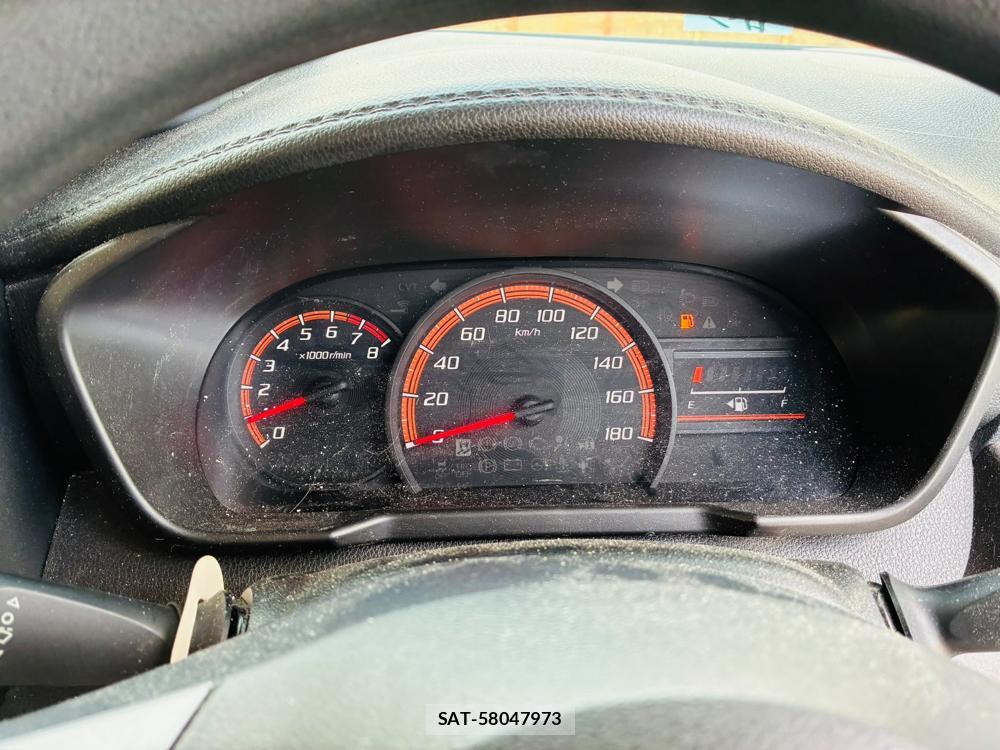 Toyota TANK 2020-04 8329525-15