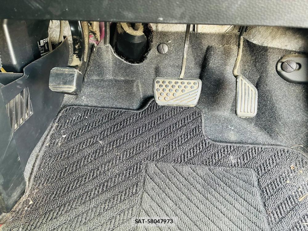 Toyota TANK 2020-04 8329525-25