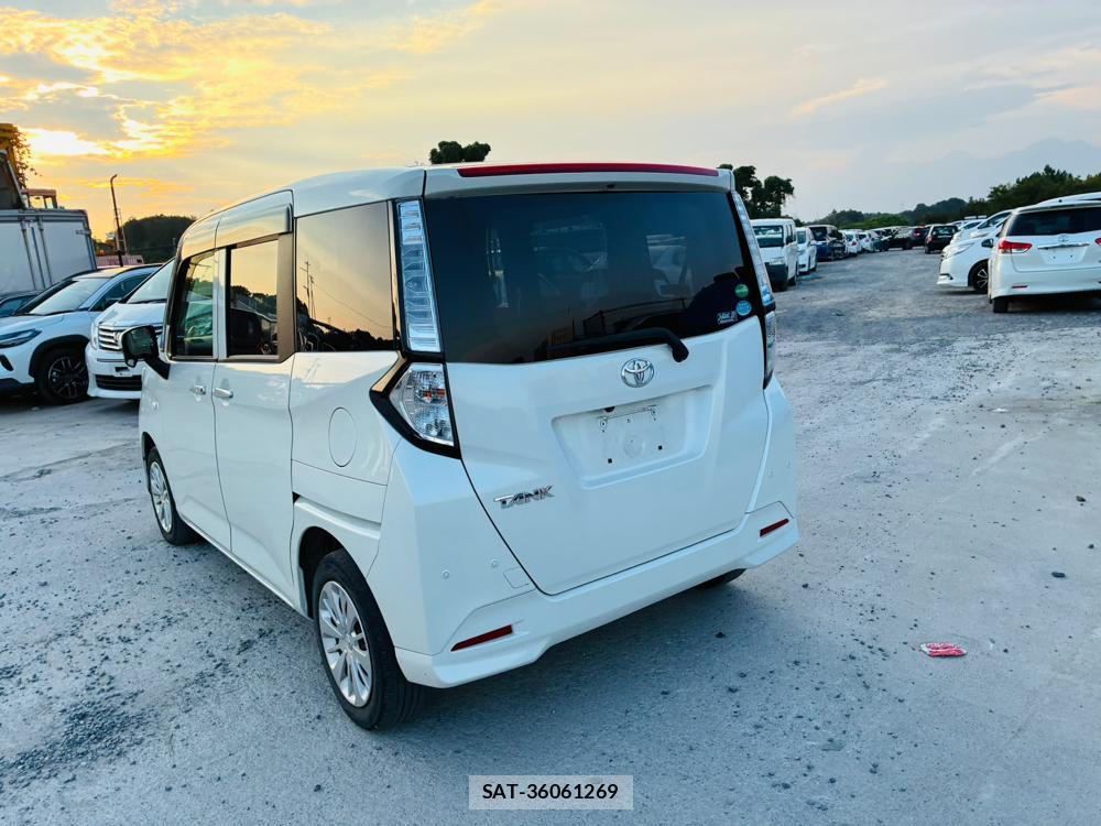 Toyota TANK 2019-07 8329538-2