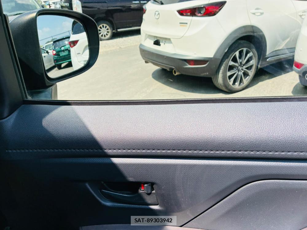 Toyota TANK 2019-07 8448106-20